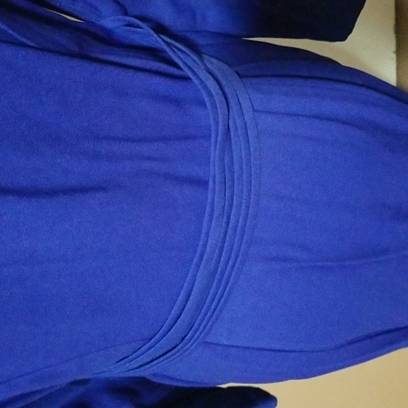 3 for 20. Ladies Bentley size 12 dress - Picture 3 of 8